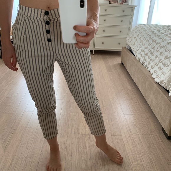 Cropped pants - Picture 4 of 4